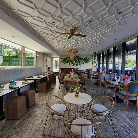 1521 Hotel & Spa-3